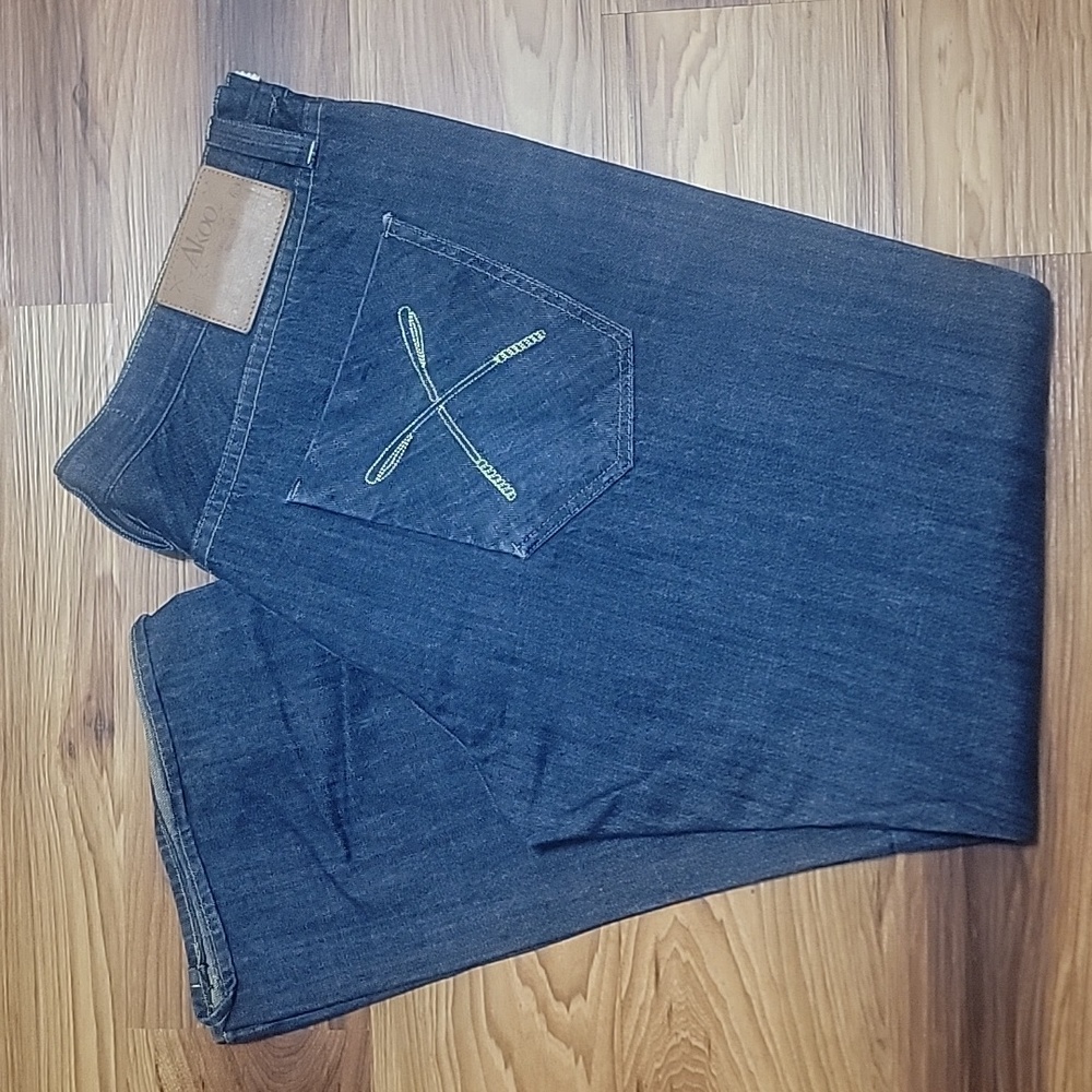 Men's AKOO JEANS. Size 42. Blue/Lime Green